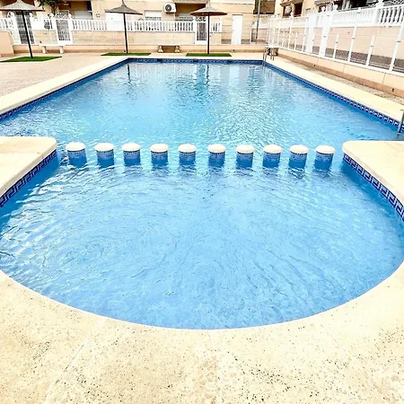 Family-friendly With Pool In The Heart Of Апартаменты Торевьиа