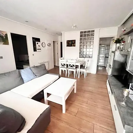 Csaladbarat Medences Sziveben * Torrevieja